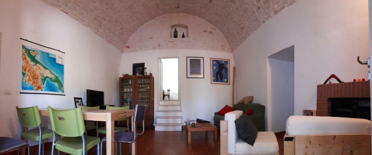 Fra Il Glicine E Il Sambuco Monopoli Exterior foto