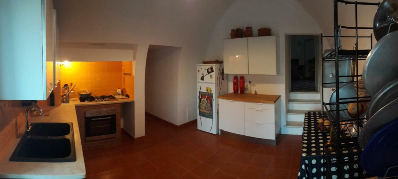 Fra Il Glicine E Il Sambuco Monopoli Exterior foto